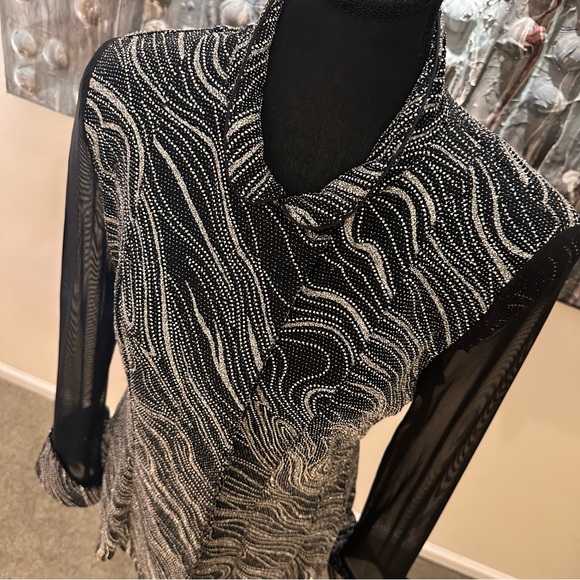 ⭐️Song & Sung Sm Black and Silver Patterned Blouse Jacket with Sheer Sleeves - Picture 3 of 9